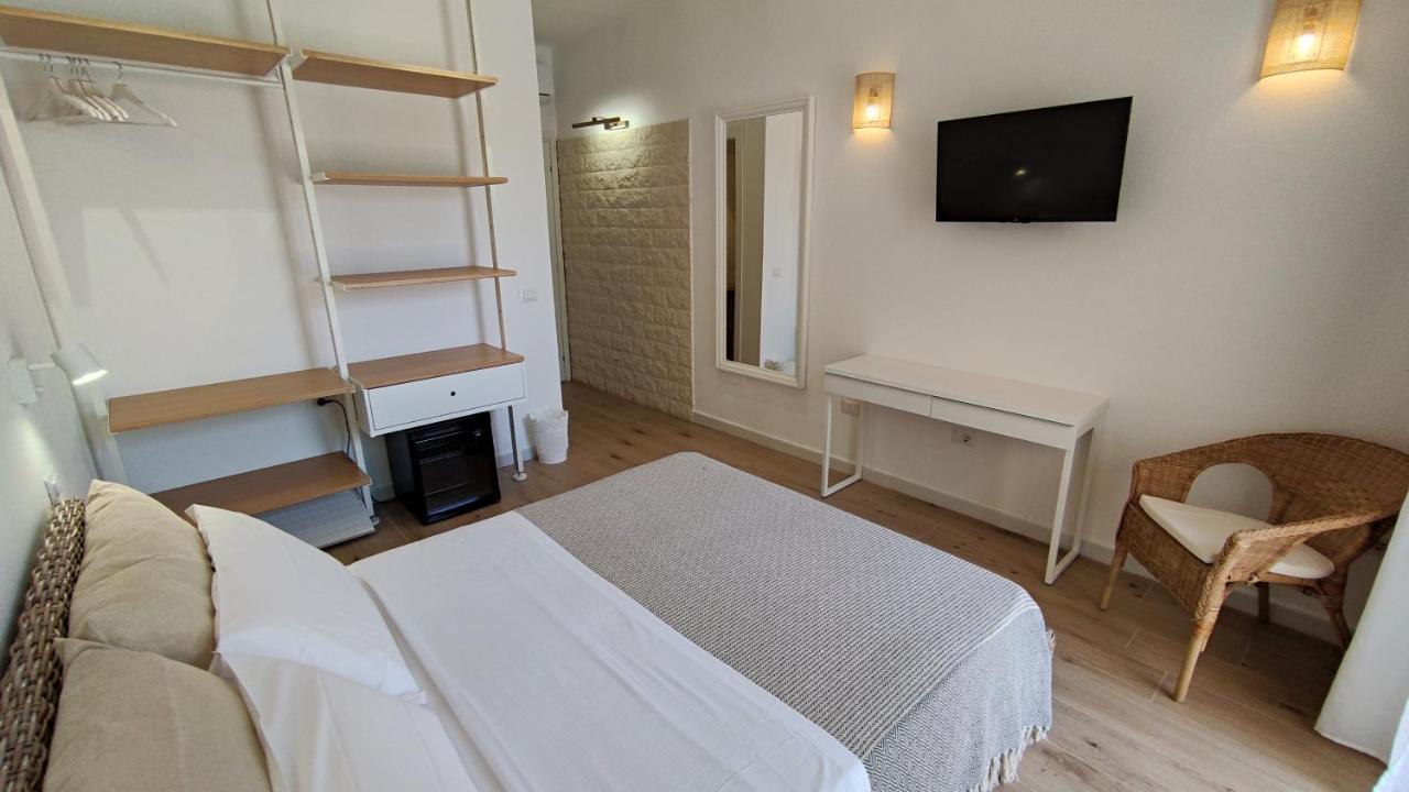 B&B Va' Pensiero Villasimius Εξωτερικό φωτογραφία